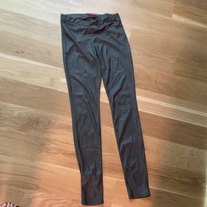 Alice + Olivia Gray Faux Pebbled Leather Leggings